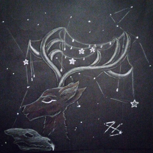 Horns are cute#gothaesthetic N2 #starrynight & #wolf Made in #blackpaper with #colorpencilsI