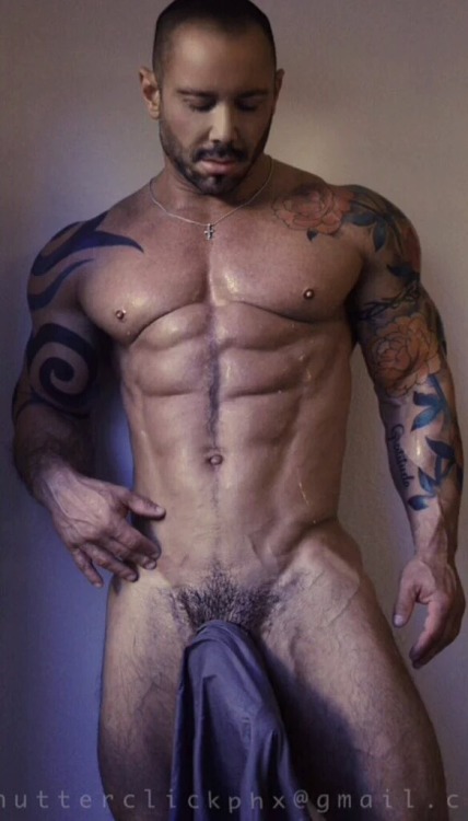 Porn nippig:  Scott Cullens - Part. 8 http://nippig.tumblr.com/archive photos