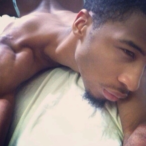sexiassdude:  MmMm
