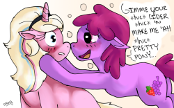 asktwinklekiss:  She didn’t even pay me for the makeover… i owe so many bits to sweet apple acres now  &gt;w&lt; Oh Berry~