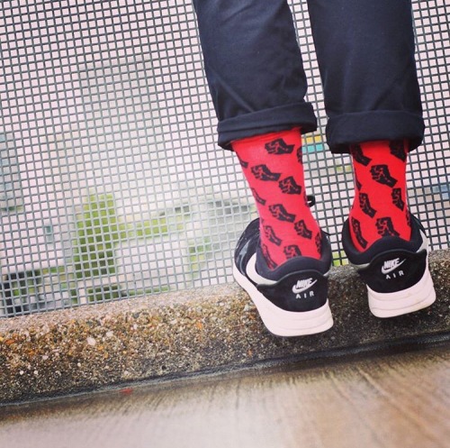 black-exchange:  Kimchi Socks  www.kimchisocks.com // IG: kimchisocks   ű.99  CLICK HERE for more black-owned businesses!  @dommebadwolff23