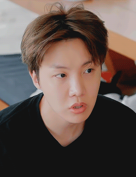 Hoseok In The Soop Ep.4 (cr. C_a_leaf, Seokjinyoongis)