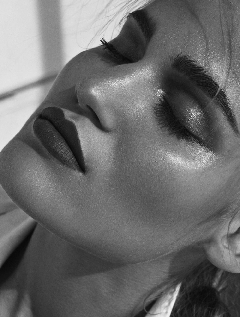 vogue-at-heart:  Sonya Gorelova in “Summer Hair Don’t Care” for Mixt(e) Magazine