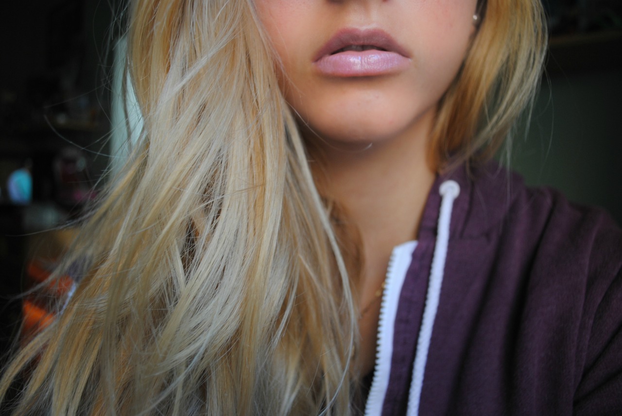 n-icoles:  i have 1239349 lipsticks that i never used. 