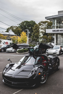 italian-luxury:  Pagani Huayra Wings Up