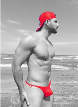 thong-jock:  Sunday Funday…red hot red!