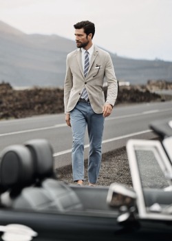 the-suit-man:  Suits, mens fashion and summer