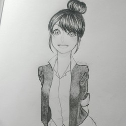 monishiri:  Marinette with bun 