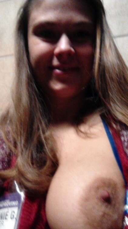 aroundthewayholliday: el-verg0n:  Wich store you work at baby? 