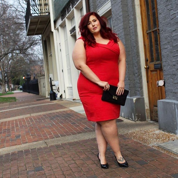 Curves, Curls And Clothes — This sweetheart sheath dress look from ...