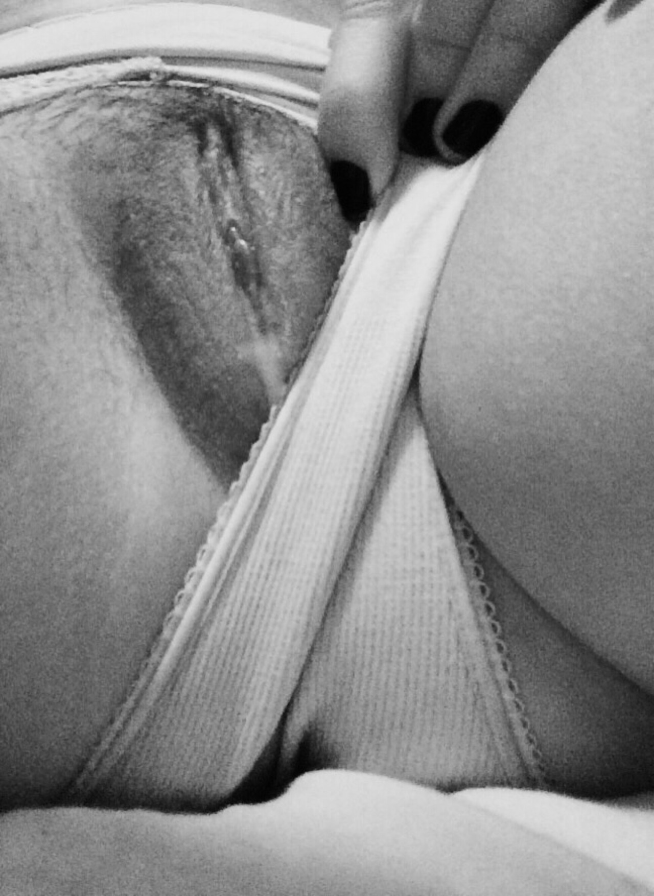 thehumansexualexperience:  imsexiiandiiknowit:  Oops…  WELLCUMMED HONEY 