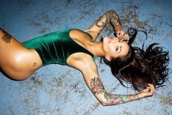 72tattoo:  Rebecca Fox