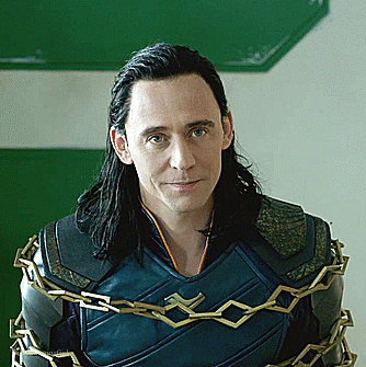 thehumming6ird:Tom Hiddleston and that lizard tongue curl thing he does