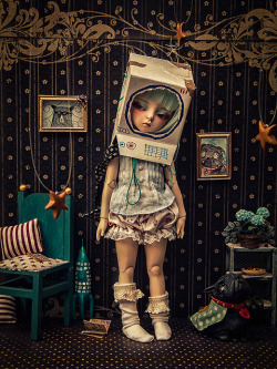 melina-dolls:  Objectif Lune II / Space Oddity