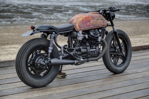 rebelofsuburbia:  Custom Honda CX500 done in a Cafe Racer/Flat track Style  http://thebikeshed.cc/bikes/honda-cx500/
