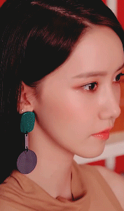 irendescent: Yoona x Lil’ Touch MV  ↳ requested by @juhka