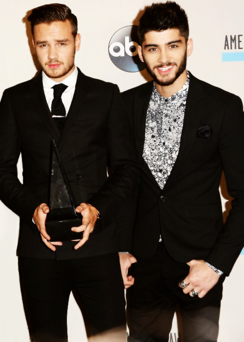  We remember the new R&amp;B sensation, Zayn Malik and Liam Payne. Here they