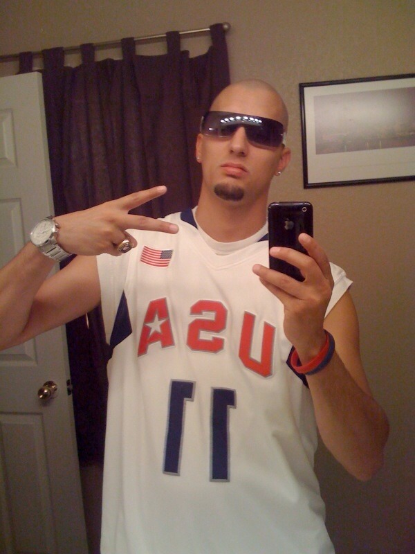 straightboyselfpics:  Angel I LOVE this guys cock!