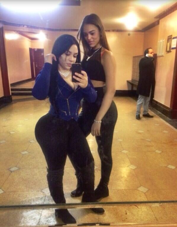 handsonexperiencexxx:  Dominican’s finest ….