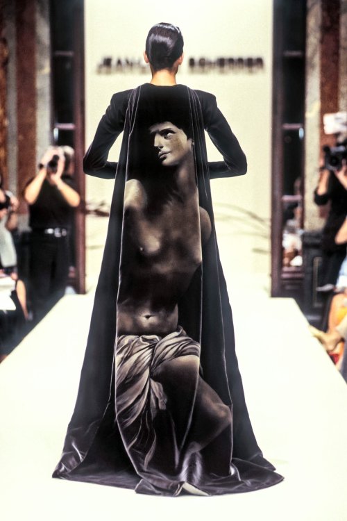 a-state-of-bliss: Jean Louis Scherrer Haute Couture Fall/Wint 1998