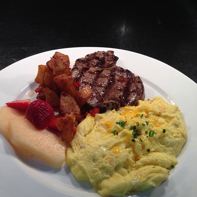 #Breakfast #SteaknEggs #HomeFries #Steak #Meat #FoodPorn #Nomnom #DamnGood