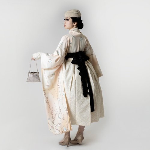 Modern hakama outfits by Roccoya. “Kaleidoscope” furisode is paired with a hakama with t