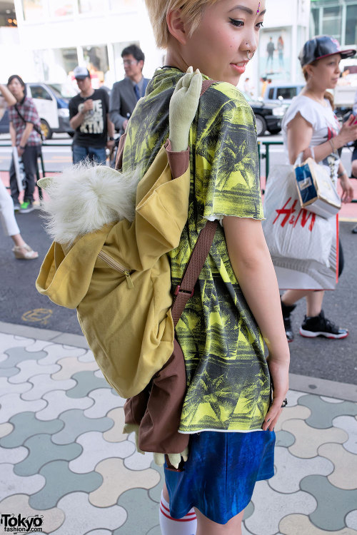 Yoda backpack, nose ring, neon cropped tank, &amp; WEGO platform sandals on the street in Haraju