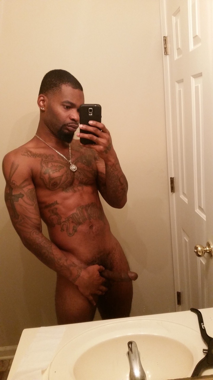 u-got-got:  Atlanta,GA submission dark chocolate. Send your submissions or request