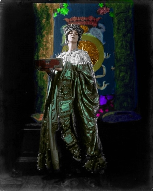 The dancer Ruth St. Denis as Byzantine Empress Theodora by Jean de Strelecki, 1917-18