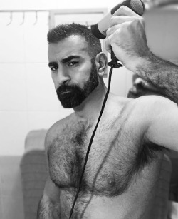 Follow my two hairy men blogs:http://sambrcln.tumblr.comhttp://hairysex.tumblr.com