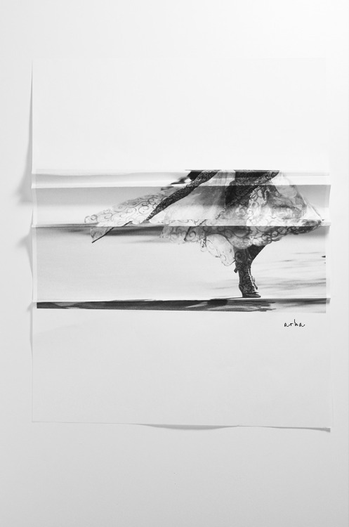 arha-feels:  turn minimalism © 2013 arha - Tomomichi Morifuji