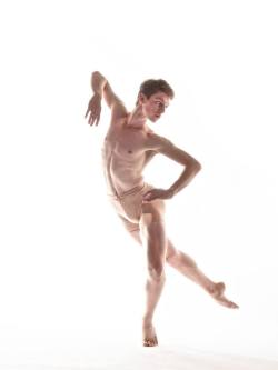 mrdanceartist:  Matthew Gilmore: the Juilliard