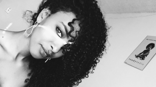 thatgirlsalina:  B L A C K O U T   a little nervous about this but s/o to melanin and god for the melanin  Gorgeous