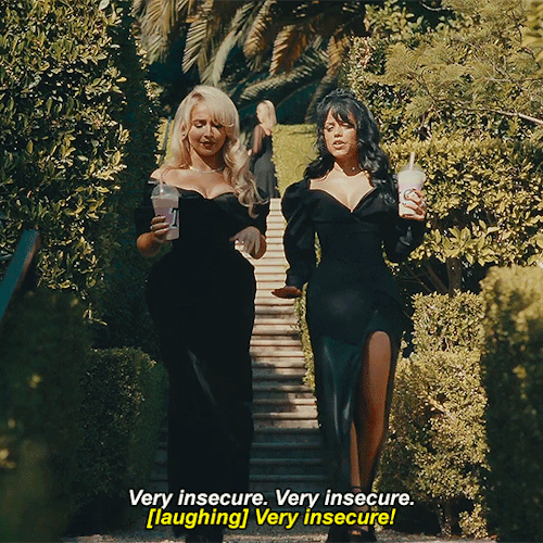 SABRINA CARPENTER AND JENNA ORTEGA TASTE (2024) Dir. Dave Meyers