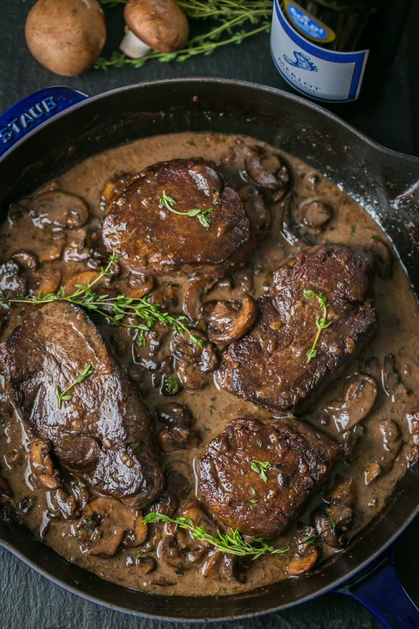foodffs:  Filet Mignon in Mushroom Wine SauceReally nice recipes. Every hour.Show