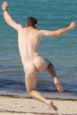 male-nudists