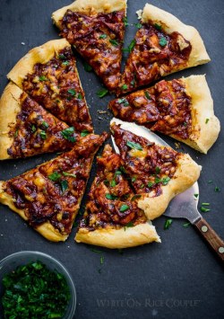 hoardingrecipes:BBQ Turkey Pizza