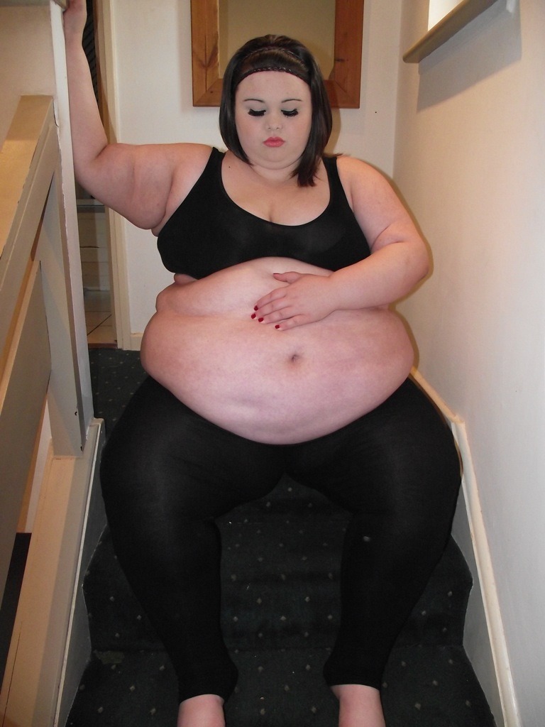 mcflyver:  Such a huge, sexy beauty 