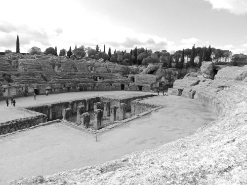 Ruinas del anfiteatro, Itálica, Sevilla, 2016.