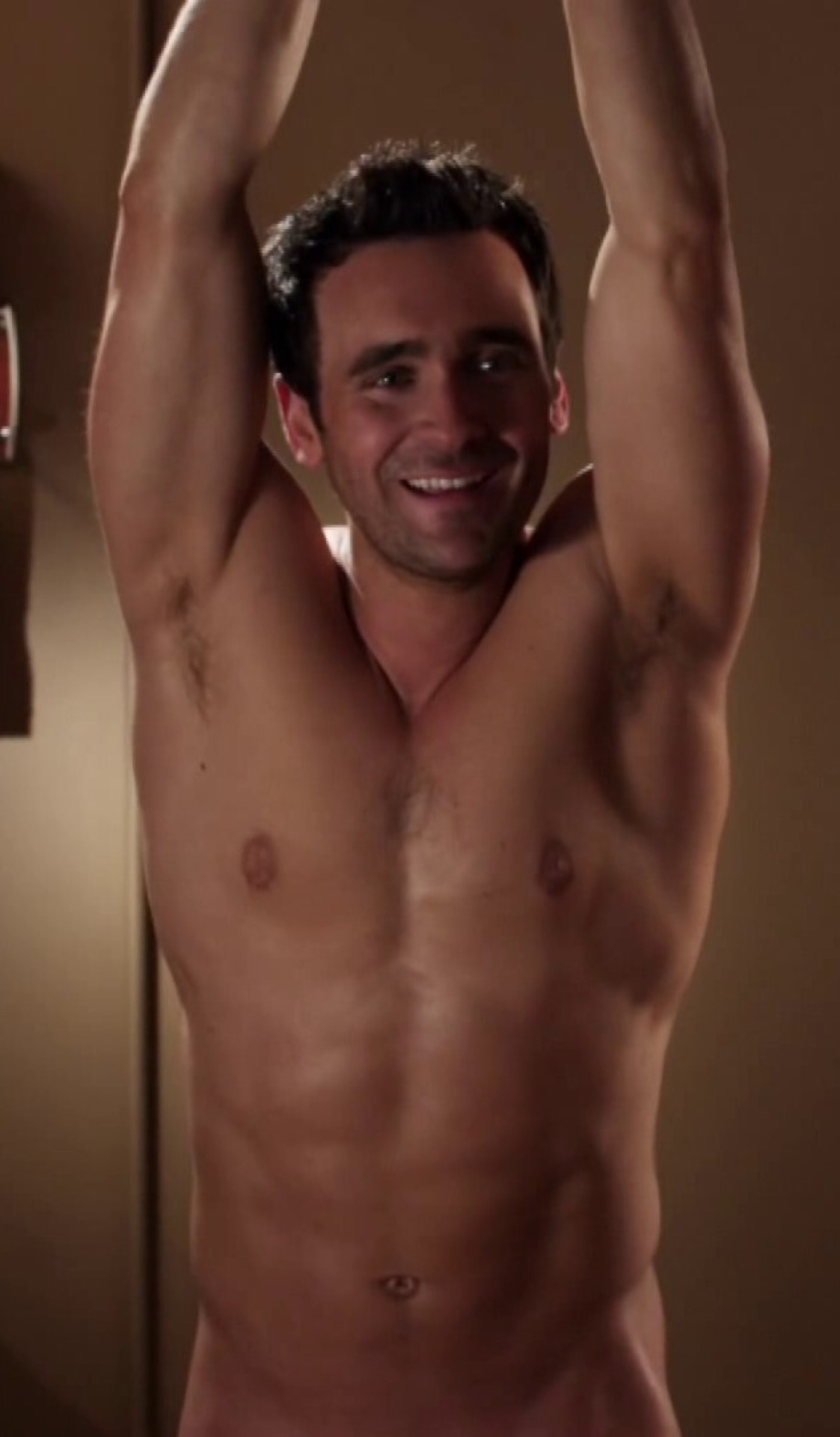 mattmassacre666:  More Allan Hawco from Republic of Doyle 😍 