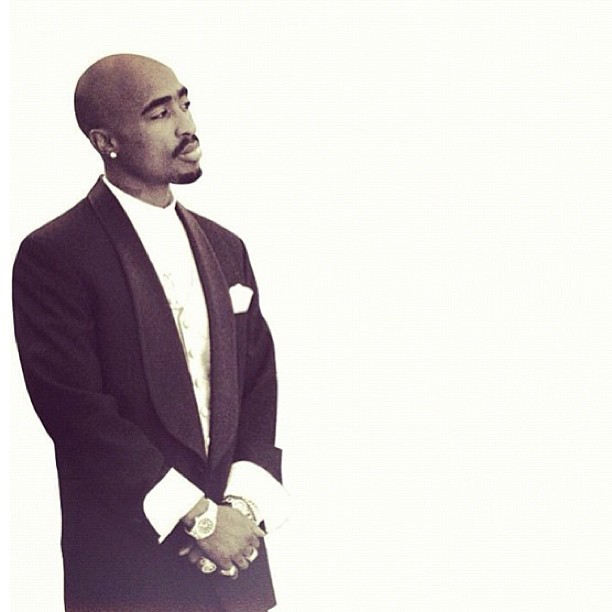 mazeltov-allseason:  For some ppl who says “thug life” just to be cool…thug