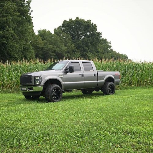 liftedtrucks:  My other blog: www.cuntrycuties.tumblr.com adult photos