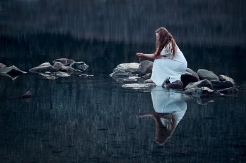 elizabethgadd:  Winter Blues