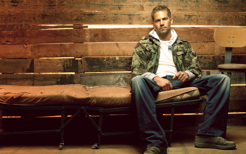 loneliness-is-my-bff:  I think there are ugly people in this world because God accidentally gave this man some of THEIR beauty. Ugly people have Paul Walker to blame! Why must he be so beautiful. Fuck Paul Walker! I LOVE HIM! <3  