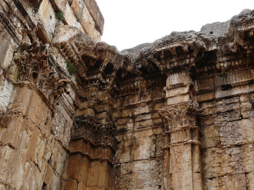 eastiseverywhere:ancientart:The Temple of Bacchus at Baalbek, Lebanon, ca. 150 AD. This stunning Rom