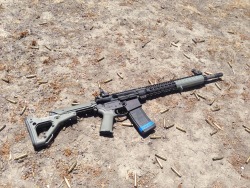 coffeeandspentbrass:  Have a picture of my AR. 