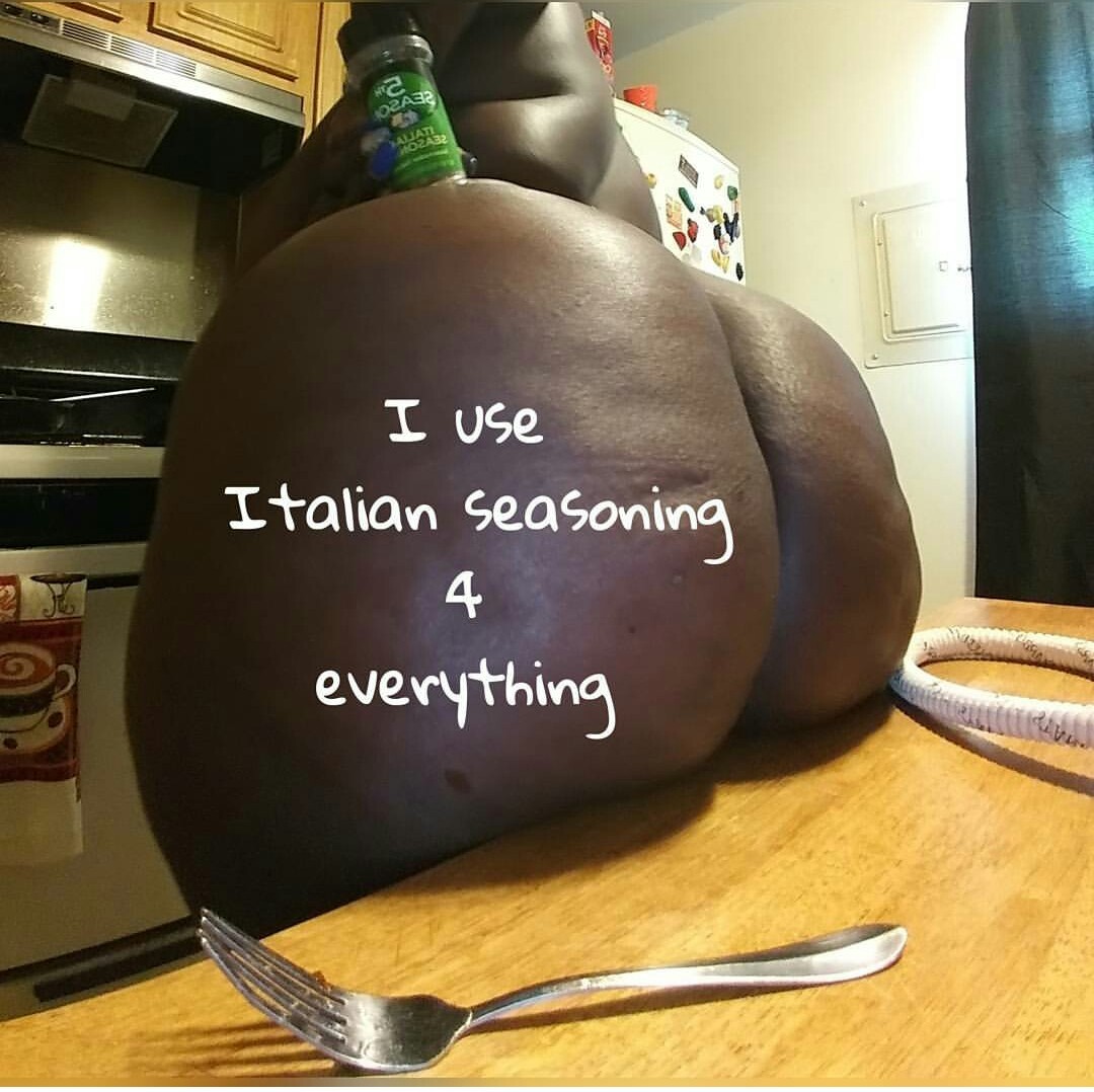 mullchaser69:  Now I know what to put in my #Food lol Azz Seasoning🤗😎