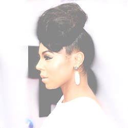 simplyjc:  Ashanti at the 2013 BET awards,