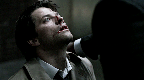 misha-collins:Castiel in 4x16 — “On the Head of a Pin”