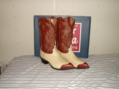 cowboyken1967:Tony Lama Lizard Wingtip